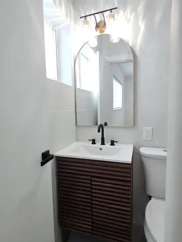 806 N 31st Court Hollywood FL 33021