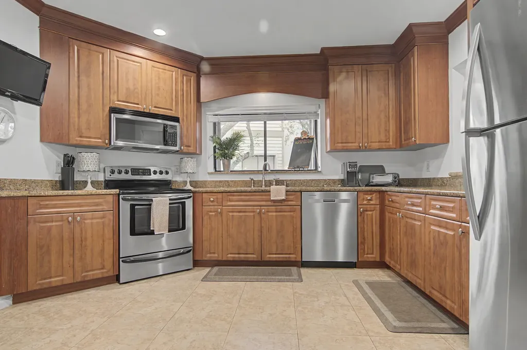 1143 Duncan Circle Palm Beach Gardens FL 33418