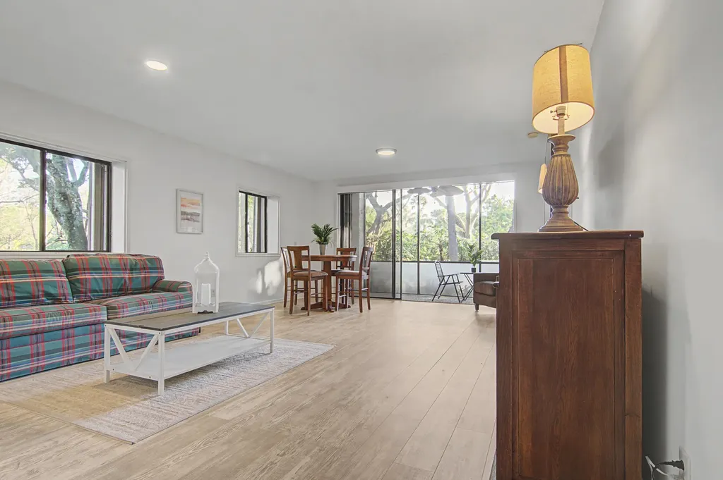 1143 Duncan Circle Palm Beach Gardens FL 33418