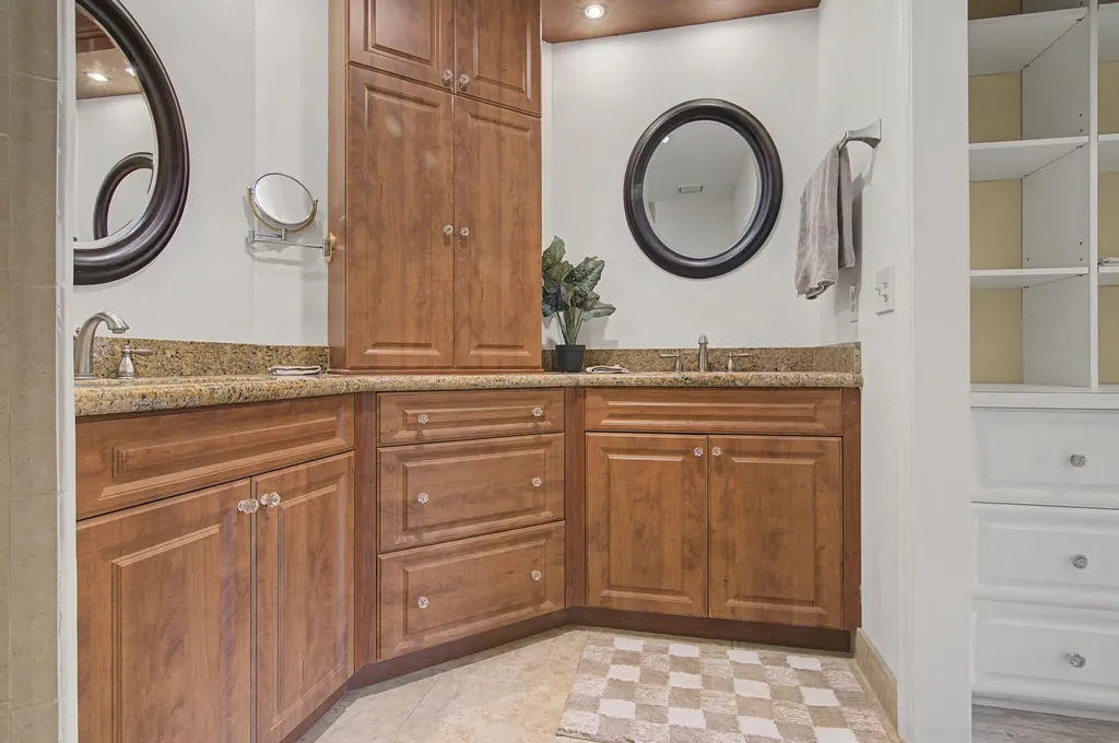 1143 Duncan Circle Palm Beach Gardens FL 33418