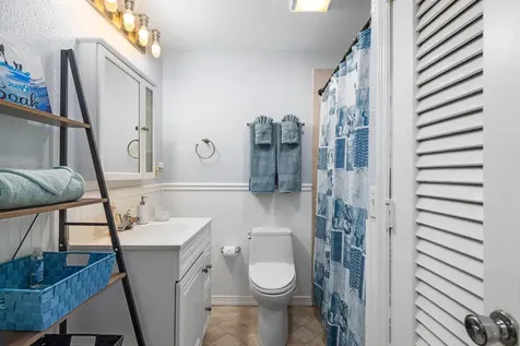 336 S Chillingworth Drive West Palm Beach FL 33409