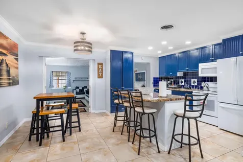 336 S Chillingworth Drive West Palm Beach FL 33409