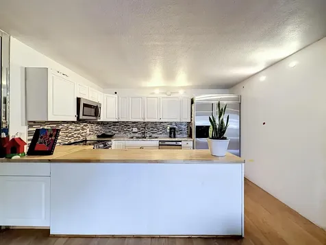 706 Sunny Pine Way Greenacres FL 33415