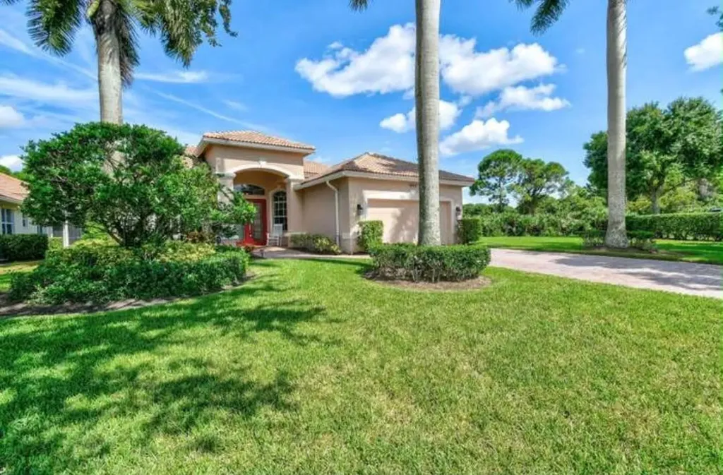 9600 Crooked Stick Lane Port St Lucie FL 34986
