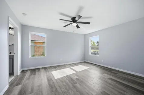 4327 Bessie Circle E Jacksonville FL 32209