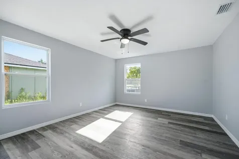 4327 Bessie Circle E Jacksonville FL 32209