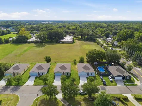 4327 Bessie Circle E Jacksonville FL 32209