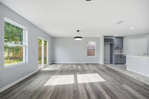 4327 Bessie Circle E Jacksonville FL 32209