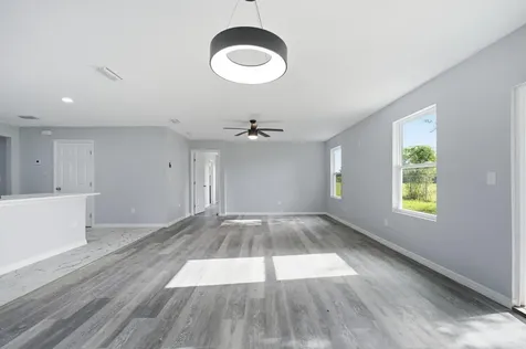 4327 Bessie Circle E Jacksonville FL 32209
