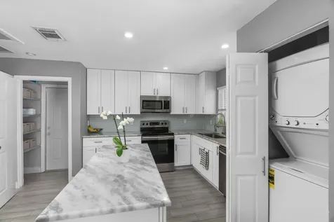 3440 NE 10th Terrace Pompano Beach FL 33064