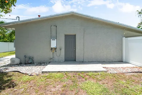 3440 NE 10th Terrace Pompano Beach FL 33064