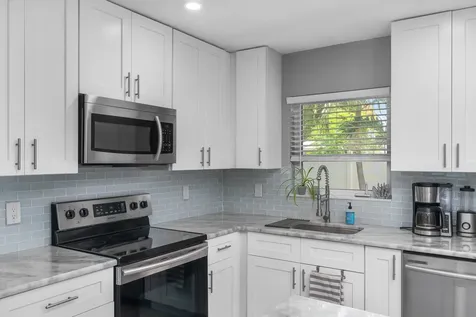 3440 NE 10th Terrace Pompano Beach FL 33064
