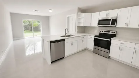 3720 NW 110th Avenue Coral Springs FL 33065