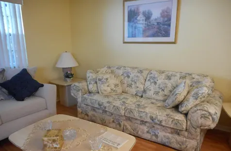 352 Norwich O West Palm Beach FL 33417