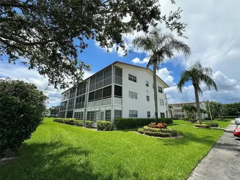 103 Fanshaw C Boca Raton FL 33434