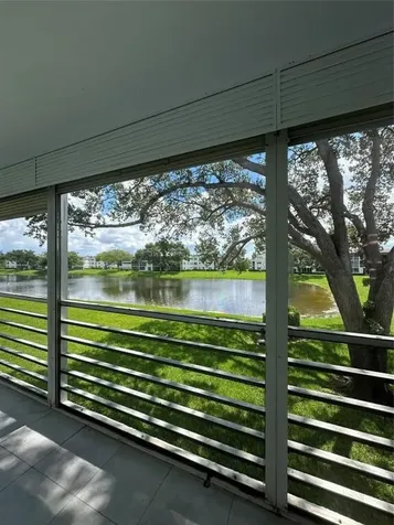 103 Fanshaw C Boca Raton FL 33434