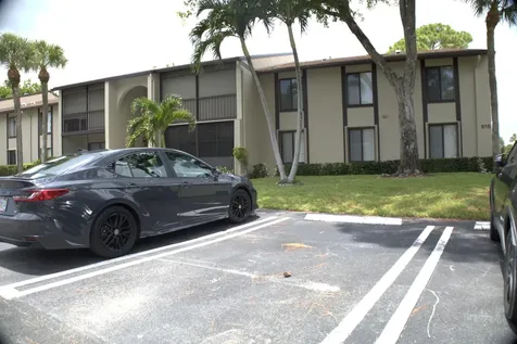 815 Sky Pine Way Greenacres FL 33415