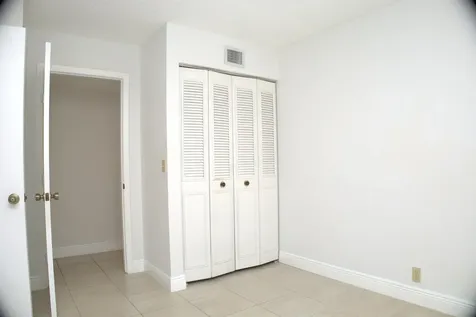 815 Sky Pine Way Greenacres FL 33415
