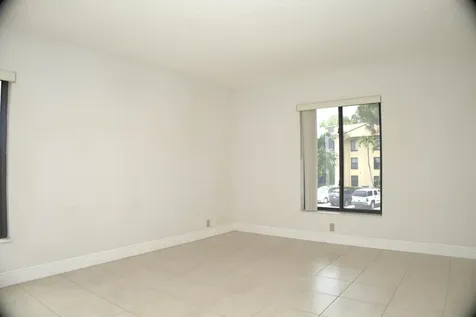 815 Sky Pine Way Greenacres FL 33415