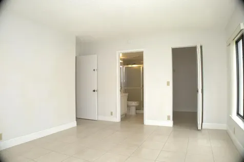 815 Sky Pine Way Greenacres FL 33415