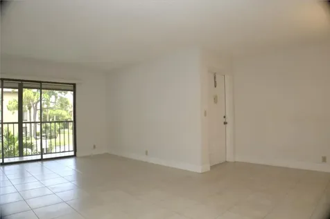 815 Sky Pine Way Greenacres FL 33415