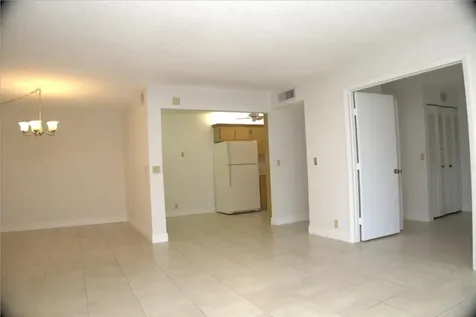 815 Sky Pine Way Greenacres FL 33415