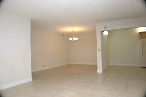 815 Sky Pine Way Greenacres FL 33415