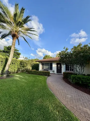 10520 NW 43rd Court Coral Springs FL 33065