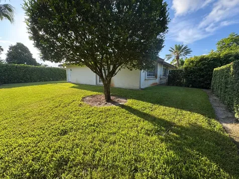 10520 NW 43rd Court Coral Springs FL 33065