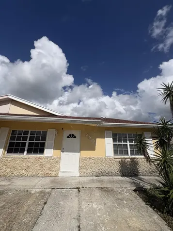 3801 Van Cott Circle West Palm Beach FL 33403