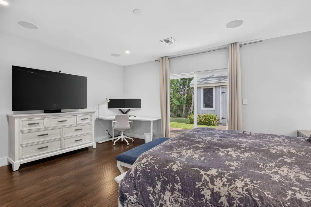 1270 SE 14th Court Deerfield Beach FL 33441