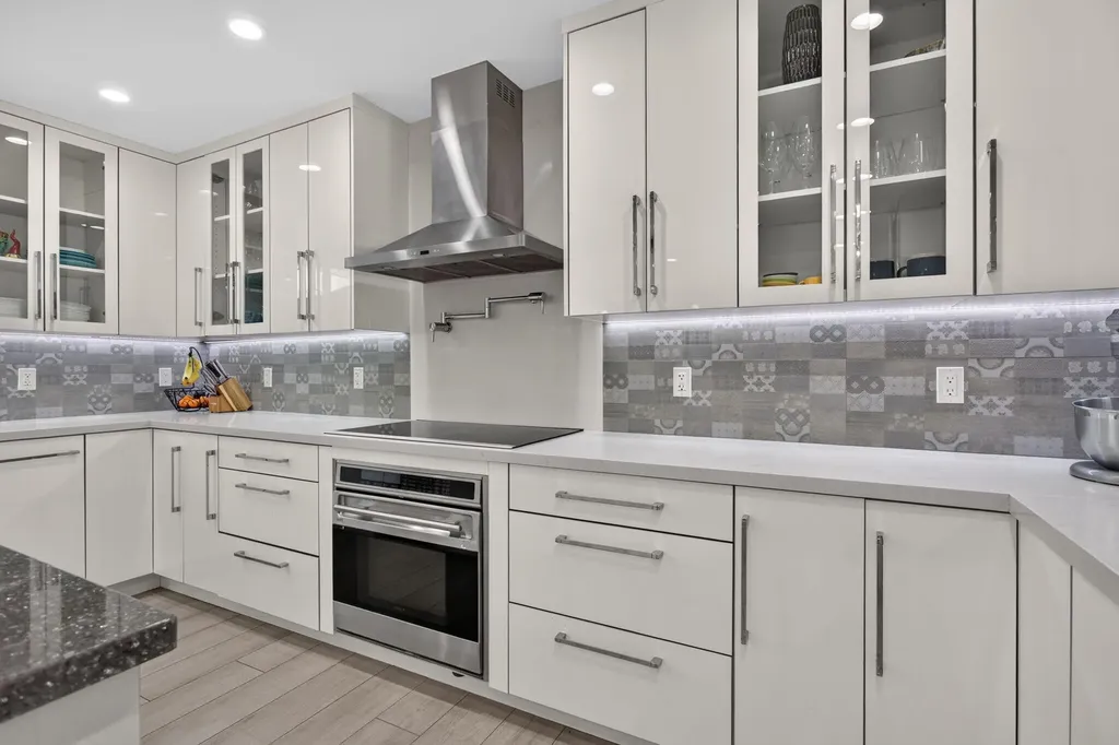 1270 SE 14th Court Deerfield Beach FL 33441