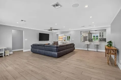 1270 SE 14th Court Deerfield Beach FL 33441