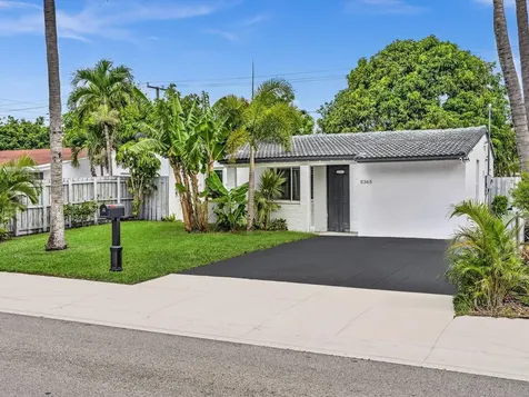 5365 N Andrews Avenue Oakland Park FL 33309
