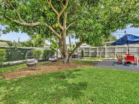 5365 N Andrews Avenue Oakland Park FL 33309