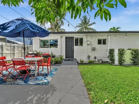 5365 N Andrews Avenue Oakland Park FL 33309