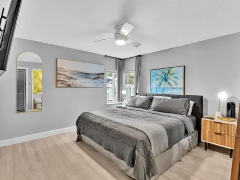 5365 N Andrews Avenue Oakland Park FL 33309