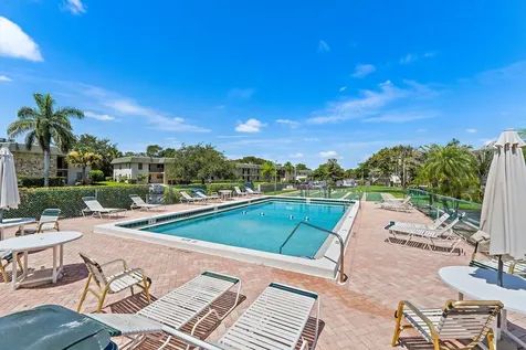 1900 S Kanner Hwy 7-204 Highway Stuart FL 34994