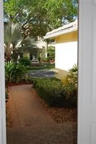 8192 NW 42nd Street Coral Springs FL 33065