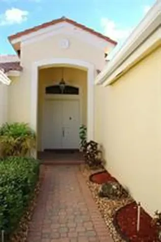 8192 NW 42nd Street Coral Springs FL 33065