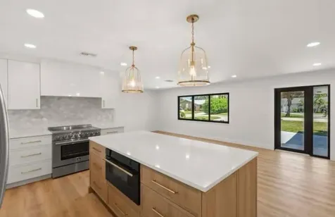 128 W Norfolk Road Jupiter FL 33469