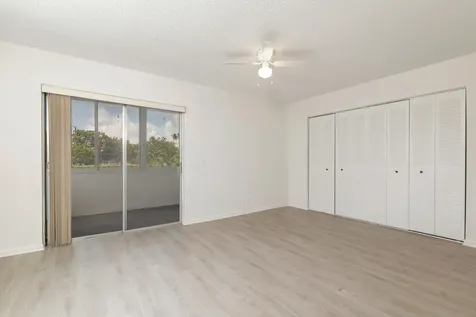 136 Flanders C Delray Beach FL 33484