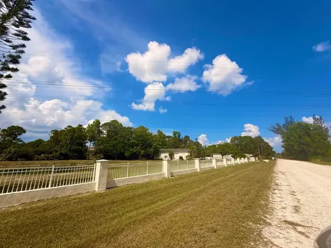 13348 63rd Lane N West Palm Beach FL 33412