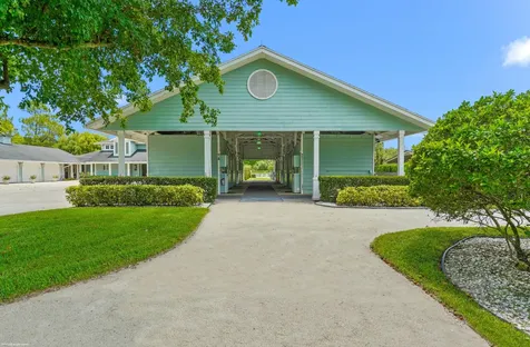 2740 Buck Ridge Trail Loxahatchee FL 33470