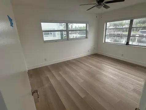 460 Paradise Isle Boulevard Hallandale Beach FL 33009
