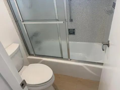 460 Paradise Isle Boulevard Hallandale Beach FL 33009