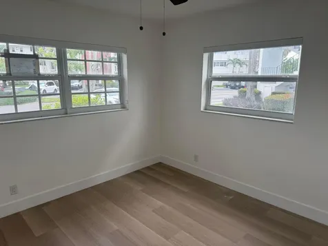 460 Paradise Isle Boulevard Hallandale Beach FL 33009