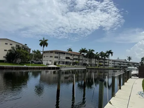 460 Paradise Isle Boulevard Hallandale Beach FL 33009