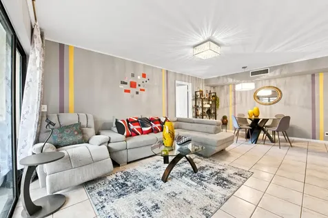 226 Capri E Delray Beach FL 33484