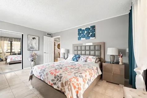 226 Capri E Delray Beach FL 33484
